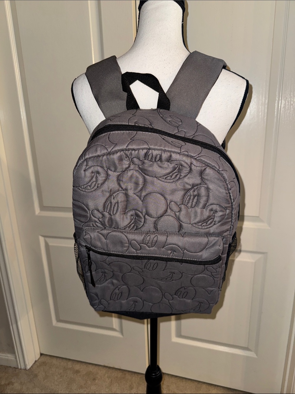 ⭐️ MICKEY MOUSE - Gray Quilted Backpack
